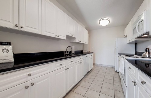 West End Apartment | Stunning One-Bedroom Apartment with Balcony