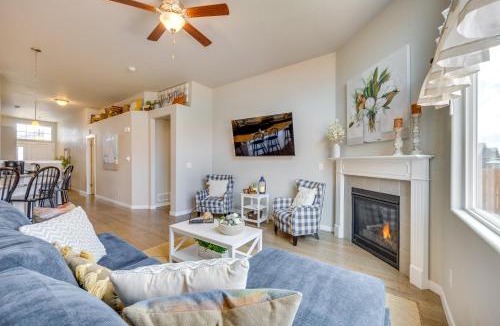 Falcon Hills House | Stunning Peyton Retreat w/Game Room, Private Yard