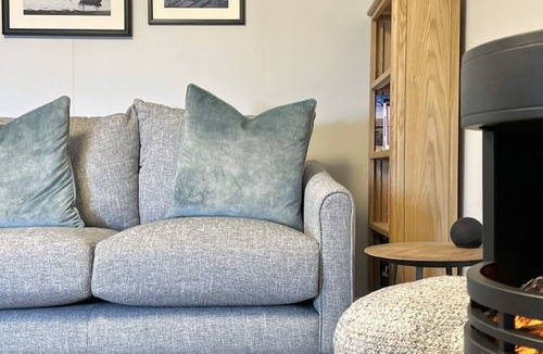 Waren Mill Apartment | Stunning seaview luxury apt, sleeps 6 nr Bamburgh