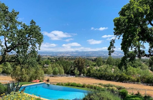 Santa Ynez House | Stunning Spanish Oasis Retreat