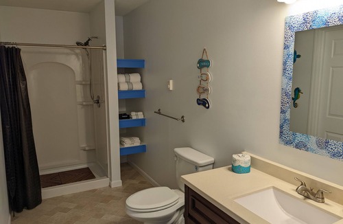 North East House | Stunning Views at this Lakefront 5+ Bedroom 4 Bath Vacation Destination
