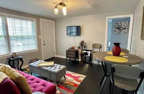 Tulsa Apartment | Stylish 1 bedroom unit close to downtown & BOK