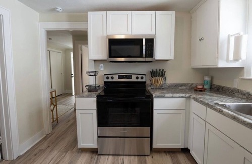 Milwaukee House | Stylish 2BR Near Airport, Downtown & Lake + Game Room