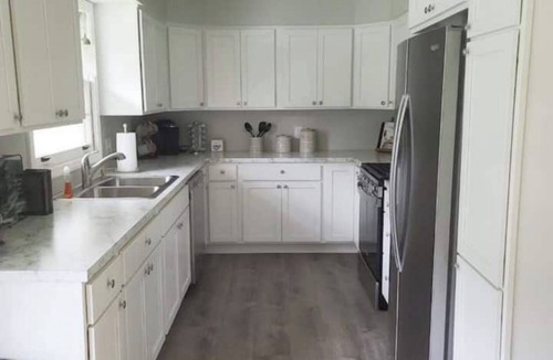 Warren House | Stylish 3 Bedroom Ranch Home in Middle of Howland