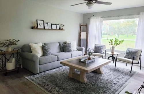 Warren House | Stylish 3 Bedroom Ranch Home in Middle of Howland