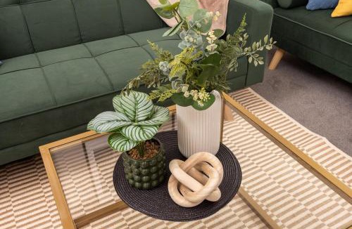 North Bitchburn House | Stylish 3BR Home near Hospital and Auckland Castle
