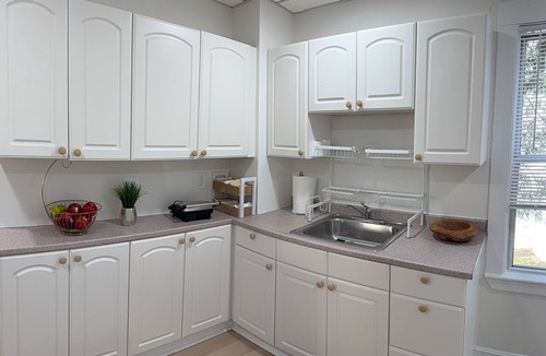Revere House | Stylish 3BR Revere Home|Sleeps 8|Near Boston&Beach