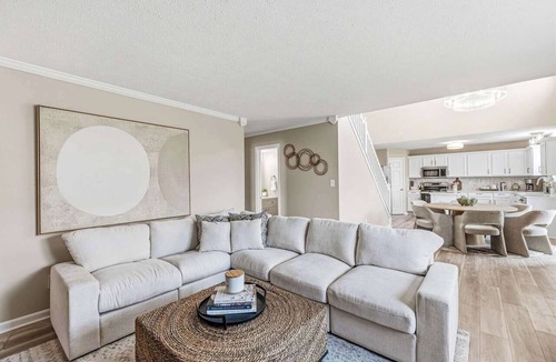 Noblesville House | Stylish 4BR Getaway | Loft | Family Friendly