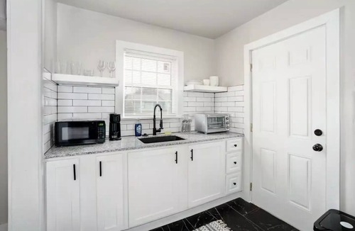 Central Oklahoma City House | Stylish Designed 2 bed room house