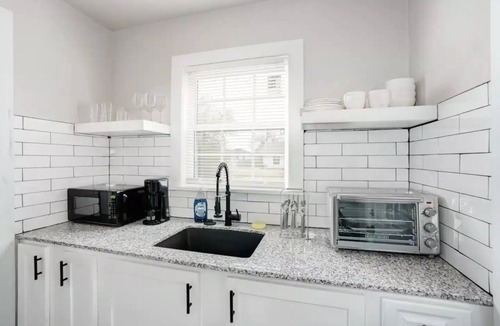 Central Oklahoma City House | Stylish Designed 2 bed room house
