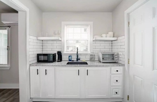Central Oklahoma City House | Stylish Designed 2 bed room house