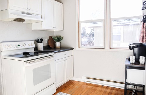Fargo Apartment | Stylish Downtown Fargo 2 Bedroom, Steps from Sanford