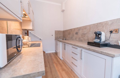 Old Town Apartment | Stylish Duplex Apartment In the Heart of Edinburgh