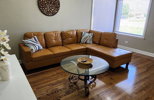 Clearing House | Stylish Midway Getaway
