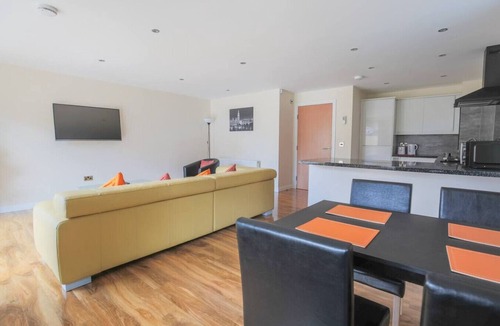 Newington Apartment | Stylish modern newly built apartment