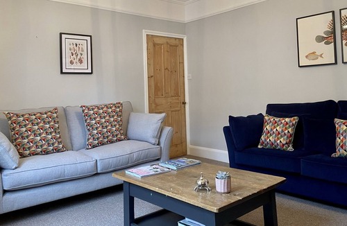 Amble House | Stylish Victorian Terraced Cottage Renovated 2021.