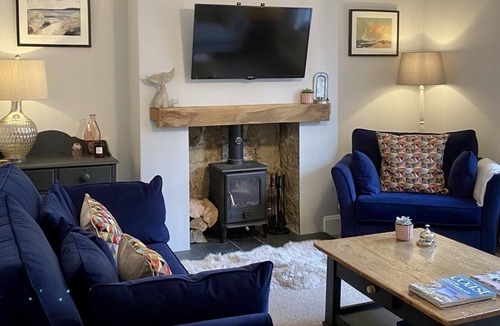 Amble House | Stylish Victorian Terraced Cottage Renovated 2021.