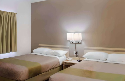 Fishers Hotel | Suburban Studios Fishers Indianapolis