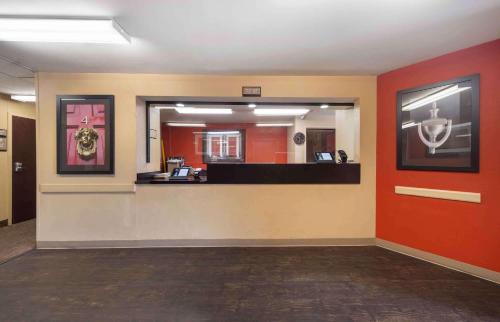 Central Oklahoma City Hotel | Suburban Studios