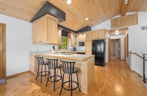 Cohasset House | Sugar Lake Escape