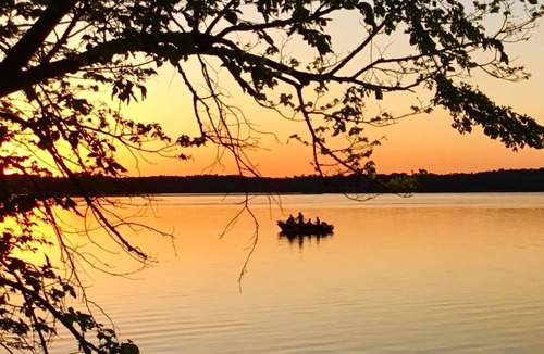 Richville House | Sugarbush Lake Home Paradise located on historic Dead Lake
