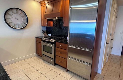 Traverse City Condo | Suite with direct view of Grand Traverse Bay