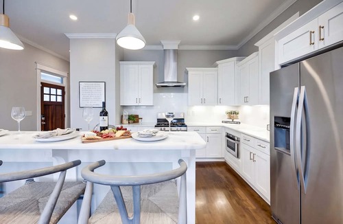 Talbot's Corner House | Summer pool, hot tub, game room escape near Broadway and Nissan Stadium