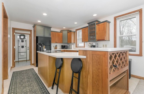 Portage House | Summer Woods Retreat Near Wisconsin Dells, Devil’s Lake State Park & Cascade Ski