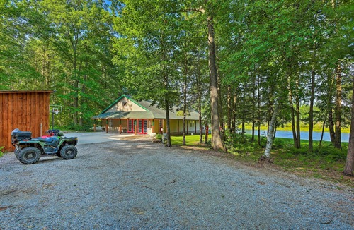 Northeast Michigan House | Sun-Dappled Cadillac Gem w/Kayaks & Grill!