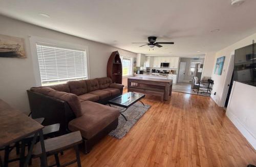 Salisbury House | Sun2Sand Beach House