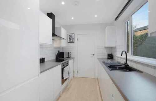 Sunderland House | Sunderland 3BR Retreat| Sleeps 6 by Stay With Us