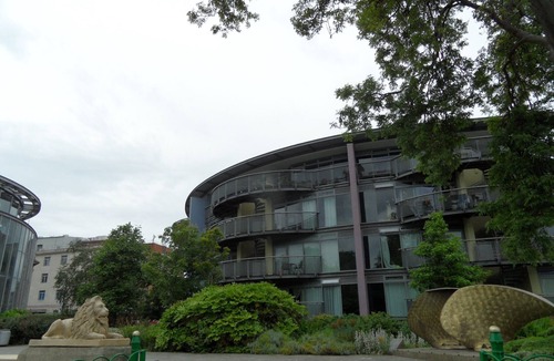 Sunderland City Centre Apartment | Sunderland City Centre Luxury Apartment with Balcony, Park and City centre views