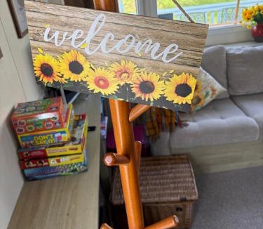 Cresswell Resort | Sunflower Retreat