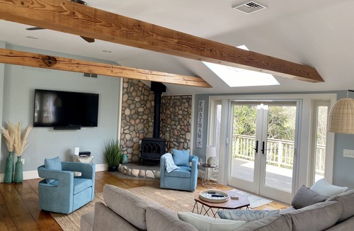 Chatham Condo | Sunny Updated Chatham Village 2 Bedroom Condo W/Large Private Deck