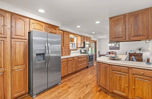 Bethel Park House | Sunrise AND Sunset Views - Serene, Cozy & Private House w/ Open Floor Plan