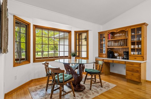 Alden House | Sunrise Shores at Thayer Lake