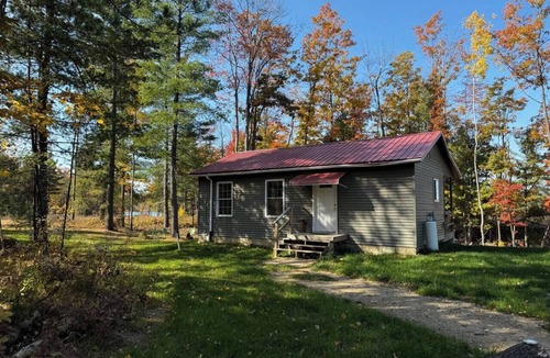 Harrison Cabin | Sunset Shores cabin on Long Lake