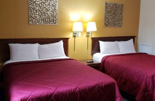 Sedalia Hotel | Super 7 Motel Sedalia