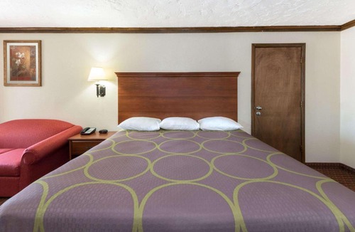 Enid Hotel | Super 8 by Wyndham Enid