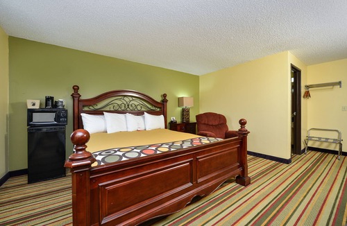 Minot Hotel | Super 8 by Wyndham Minot Airport