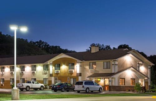 Ripley Hotel | Super 8 by Wyndham Ripley