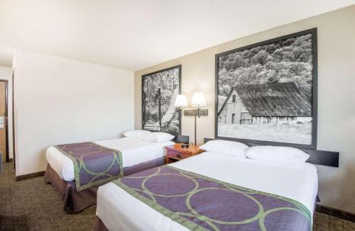 Ripley Hotel | Super 8 by Wyndham Ripley