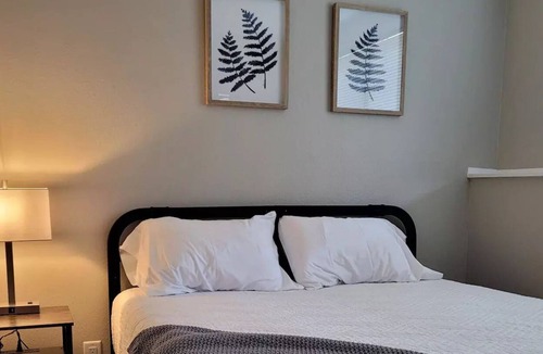 Fargo Apartment | Super Cute & Charming!