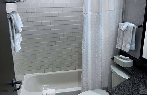 Corydon Hotel | Surestay Plus By Best Western Corydon