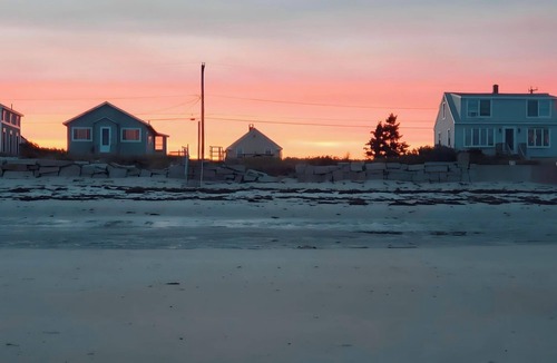 Biddeford Pool House | Surfview Cottage: Private Beach & Stunning Views