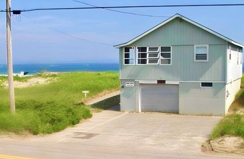 Biddeford Pool House | Surfview Cottage: Private Beach & Stunning Views