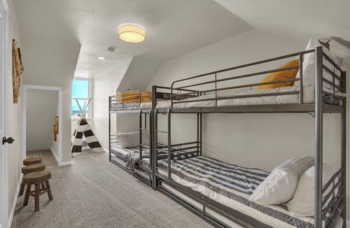 Peyton House | Surrey Lane Ranchette