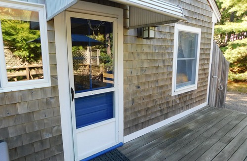 Wellfleet House | Sweet Comfortable Home in the Woods, Oceanside (CS0026)