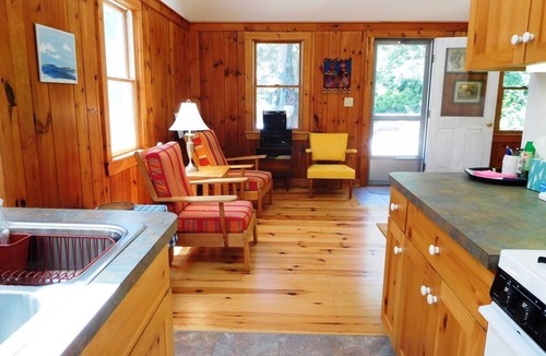 Wellfleet Cottage | Sweet Cottage Retreat Near Cape Cod Beaches! (2080)