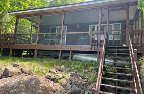 Sault Ste. Marie House | Sweet E's Escape to Lakehouse living-Waterfront views on Sugar Island- Sleeps 8